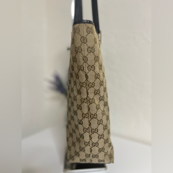 EUC Gucci Canvas Tote in rarely used condition - Picture 10 of 17